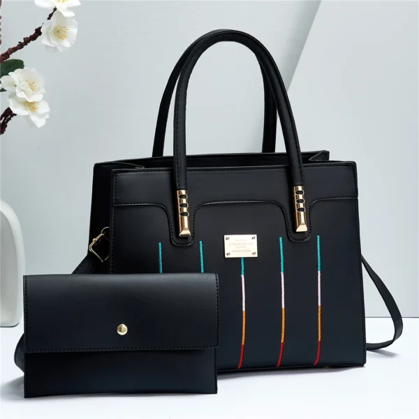 ⁦New in 2022 Women Handbag Comfortable and Beautiful  Handbag for Women Sweet Ladies Hand Bag Handbags⁩ - الصورة ⁦3⁩