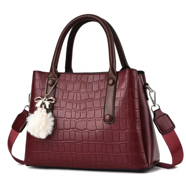 ⁦New Ladies Designer Handbags With Low Price Lady Handbags Made in China Hand Bags Ladies 2023 Handbags⁩ - الصورة ⁦4⁩