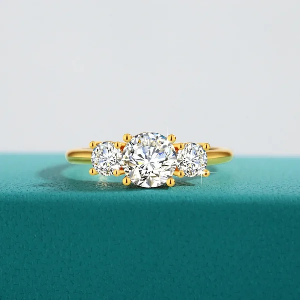 ⁦Classic 3 Stone Design Fine Jewelry Moissanite Engagement Wedding Ring Woman Hollow Genuine 18K Gold Rings Bijoux⁩ - الصورة ⁦3⁩