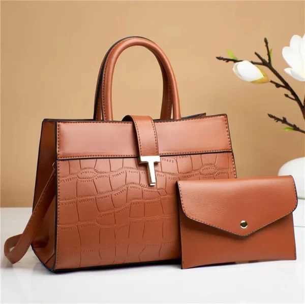 ⁦2022 Fashion Stonewash Mother's Bag Versatile Women's Bag Out Convenient Handbags for Women⁩ - الصورة ⁦4⁩