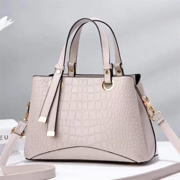 ⁦Designer Large Capacity Leather PU Casual Tote Handbags for Women Famous Brands Ladies Handbags⁩ - الصورة ⁦4⁩