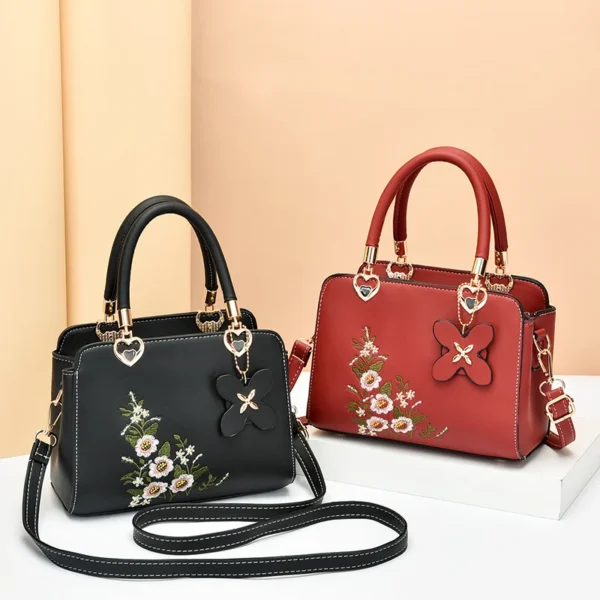 ⁦Fashionable Ladies'Bag ClassicTemperament Handbag With Zipper Shoulders Bags Ladies Messenger Large Capacity Embroidery Handbags⁩ - الصورة ⁦3⁩