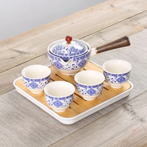 ⁦Porcelain Chinese Kung Fu Tea Set Portable Gift Bag Package Teapot Set with 360 Rotation Tea Maker and Infuser⁩ - الصورة ⁦6⁩