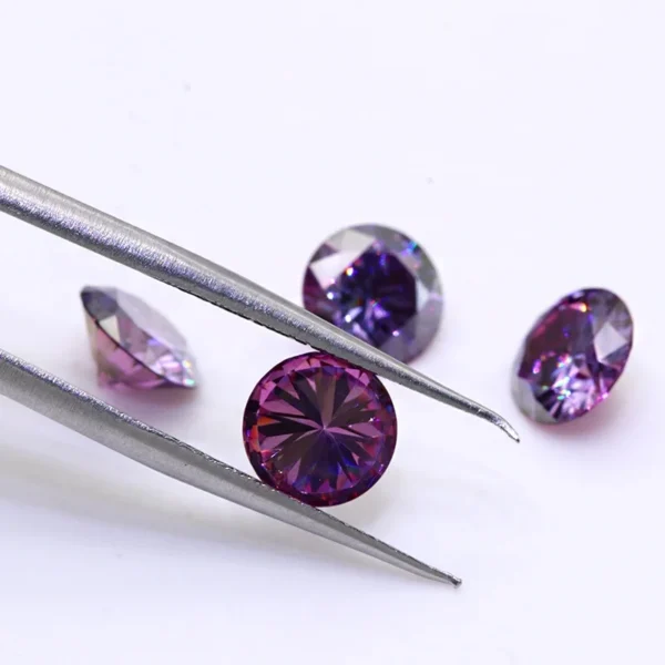 ⁦Yingma New Arrival Fantastic Purple Colored Moissanite in Loose Gemstones GRA Moissanite Diamond for Jewelry Making⁩ - الصورة ⁦2⁩