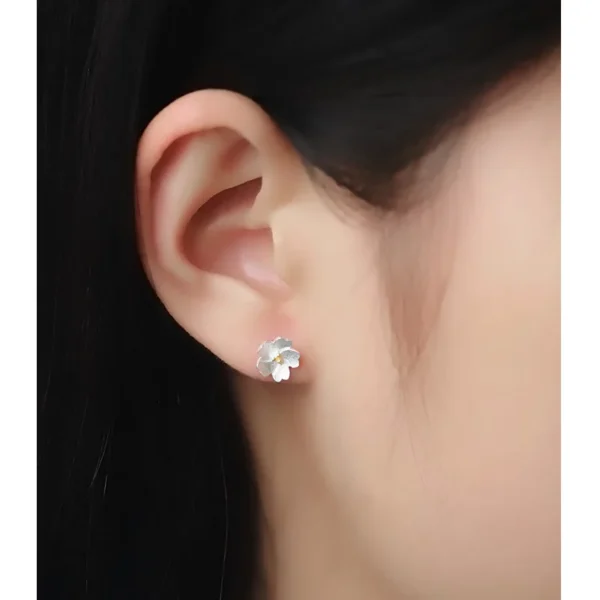 ⁦Chic Promotions Stud Art Sakura Sweet Flower Temperament Stud Earrings Fashion Jewelry for Women's Fashion Gifts⁩ - الصورة ⁦5⁩