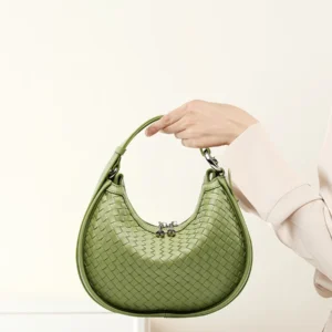 Custom Ladies Handbags Large Capacity Woven Cowhide Leather Tote Leather Hand Bags for Women Luxury