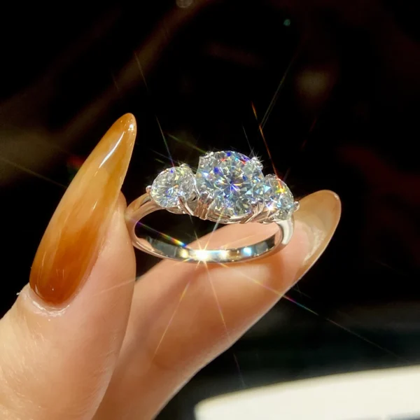 Women Moissanite Jewelry 925 Sterling Silver Rings Unique 3 Round Shape Gemstones for Women Luxury Wedding